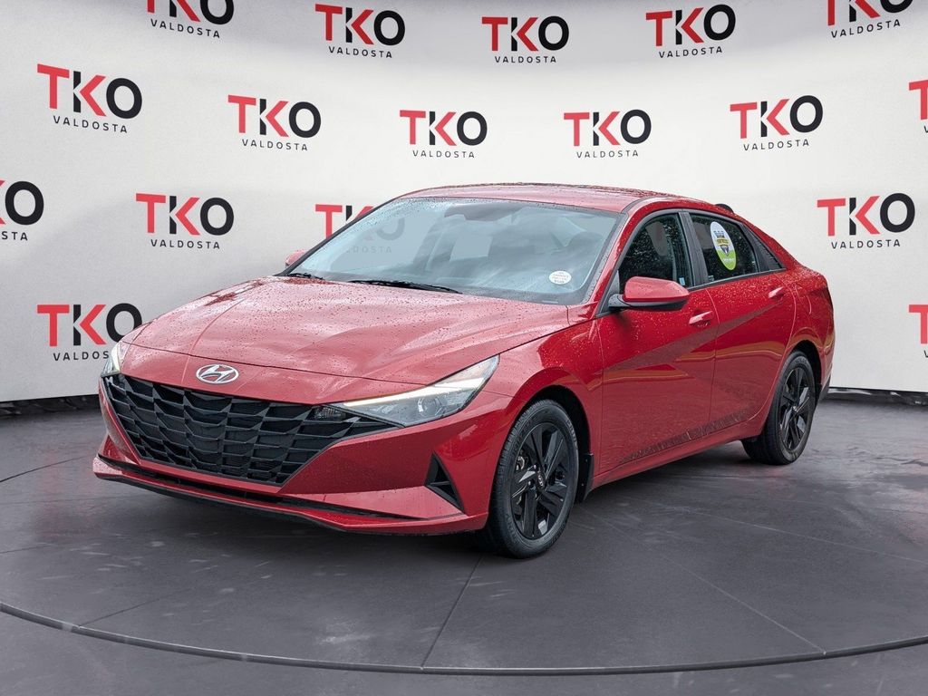 Used 2023 Hyundai Elantra Sedan