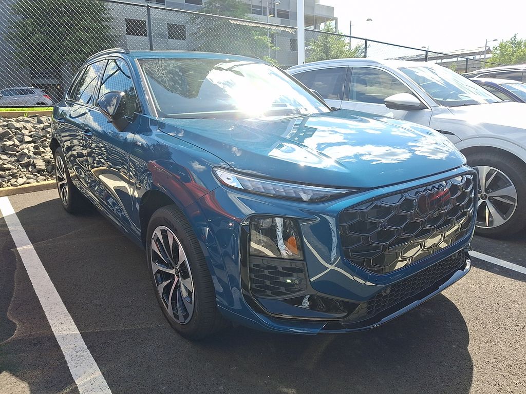 Thumbnail: 2026 Audi Q3 - 2
