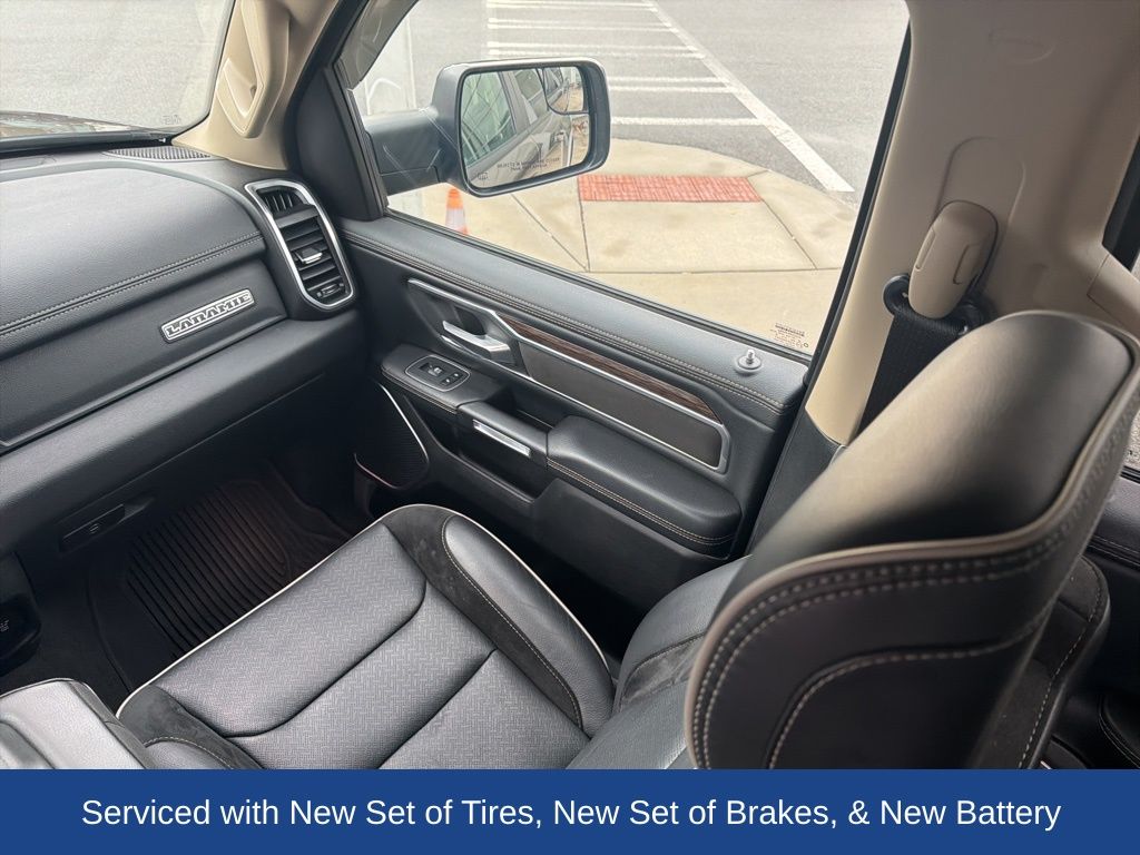 2020 Ram 1500 Laramie Crew Cab 4x4 5'7" Box