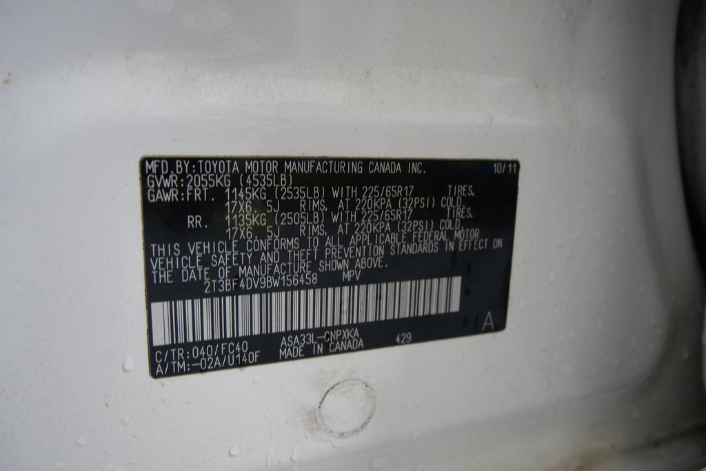 2011 Toyota RAV4  19