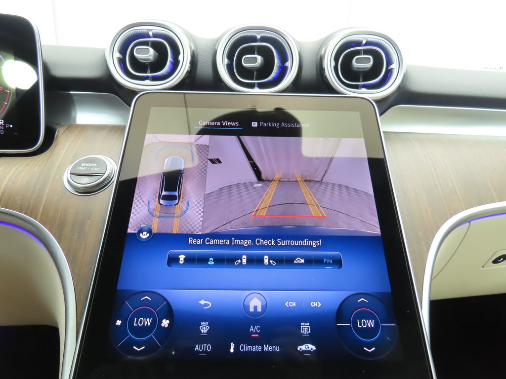 Thumbnail: 2025 Mercedes-Benz C-Class - 17