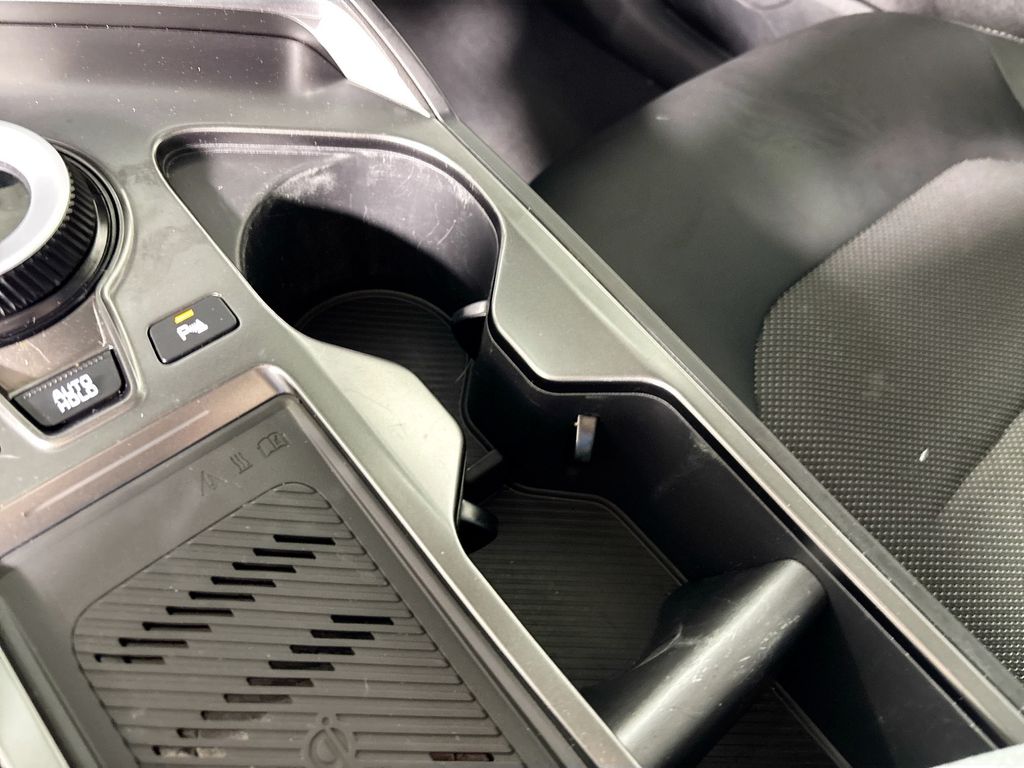 2024 Kia EV6 Light