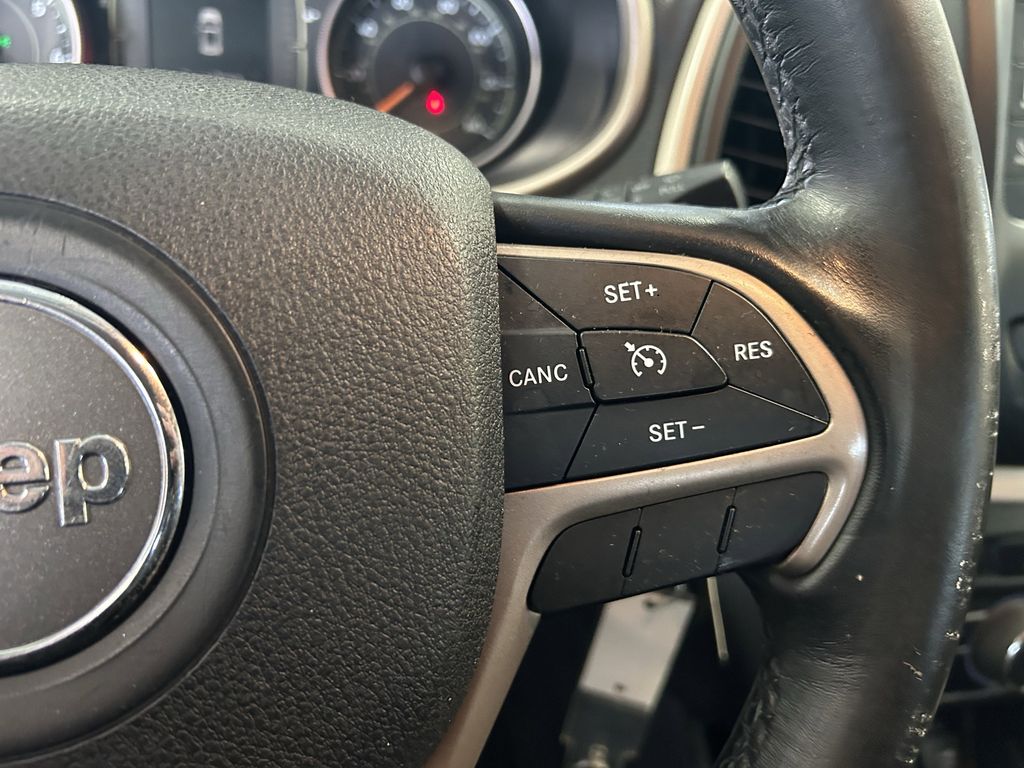 2015 Jeep Cherokee Latitude White at Shottenkirk Kia Fort Bend