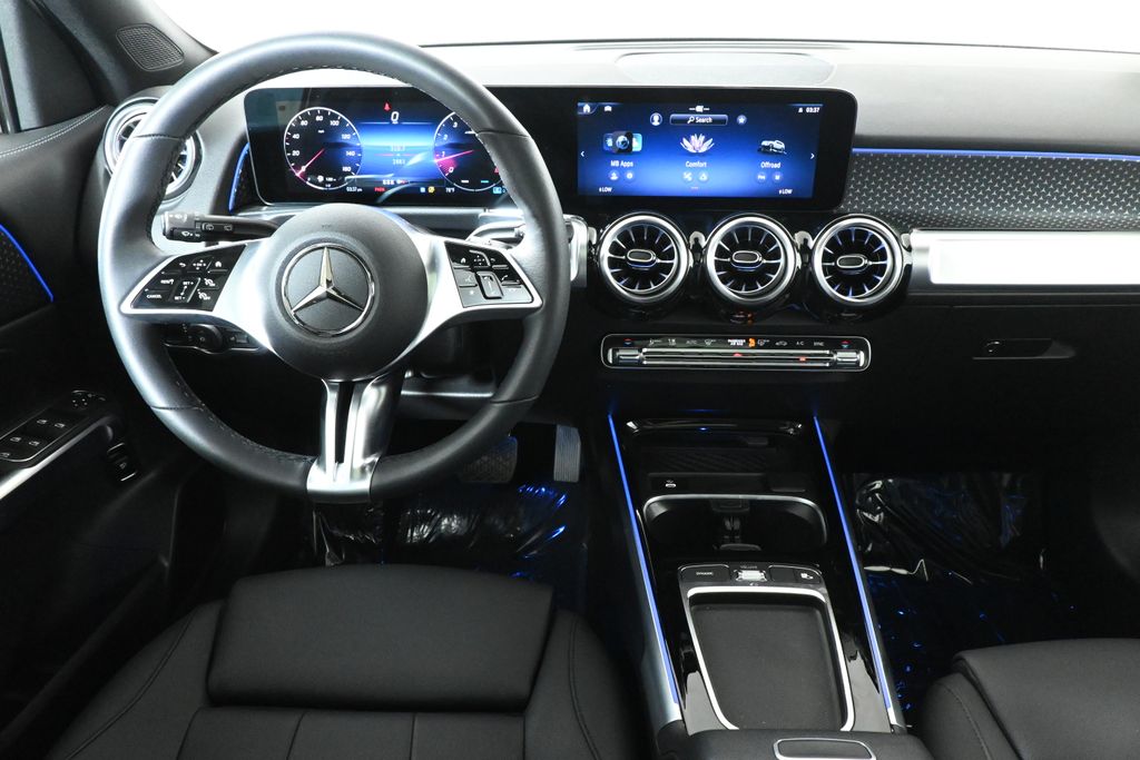 Thumbnail: 2026 Mercedes-Benz GLB - 17