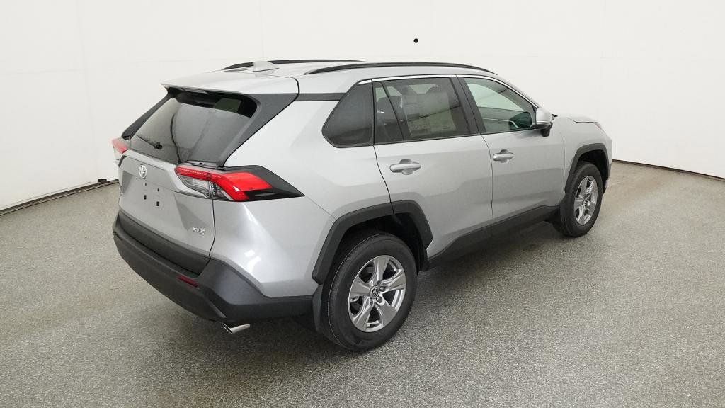 Thumbnail: 2025 Toyota RAV4 - 14