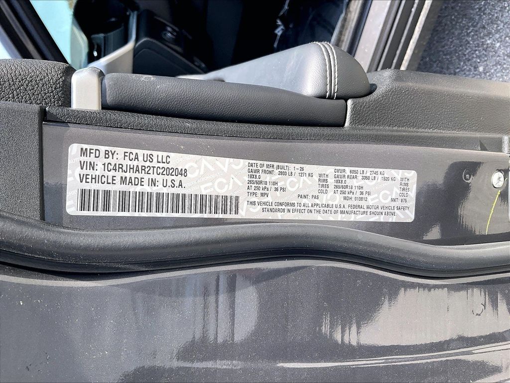 2026 Jeep Grand Cherokee — photo 16
