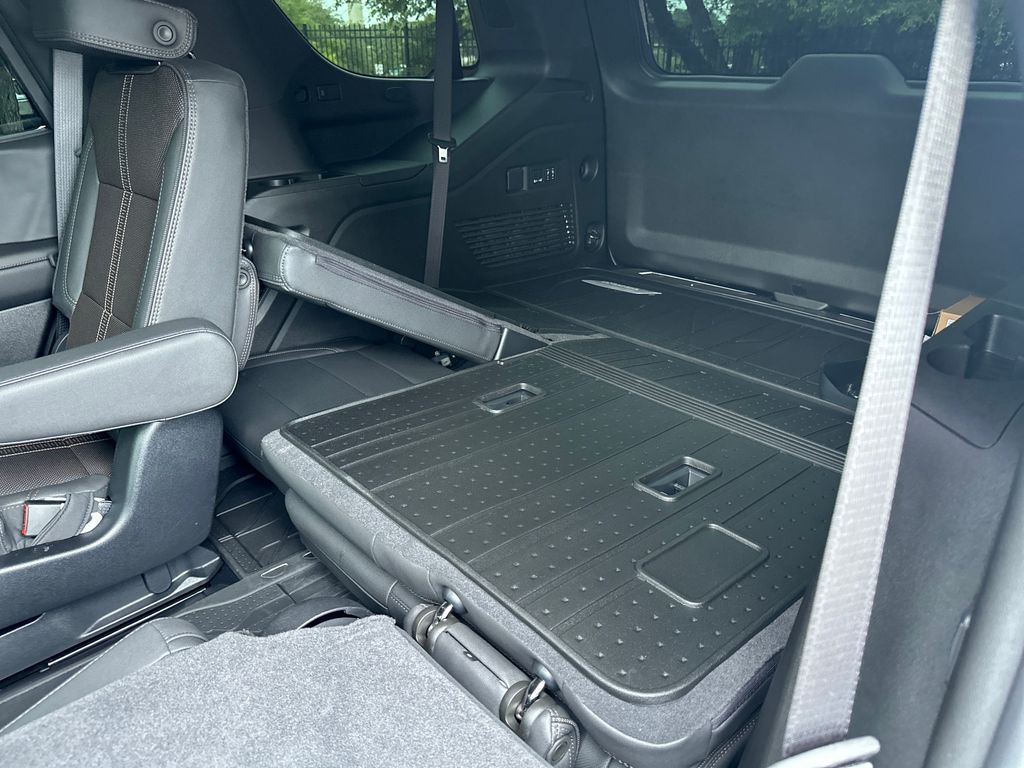 Used 2025 Gray Chevrolet High Country image 35