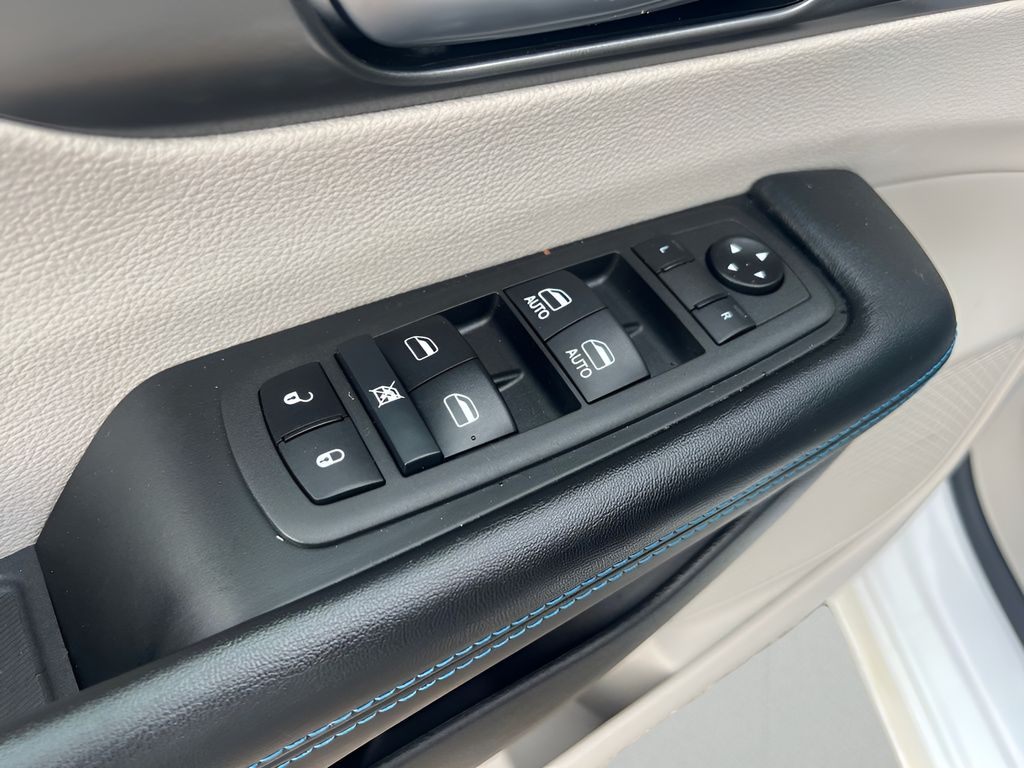 2021 Chrysler Pacifica