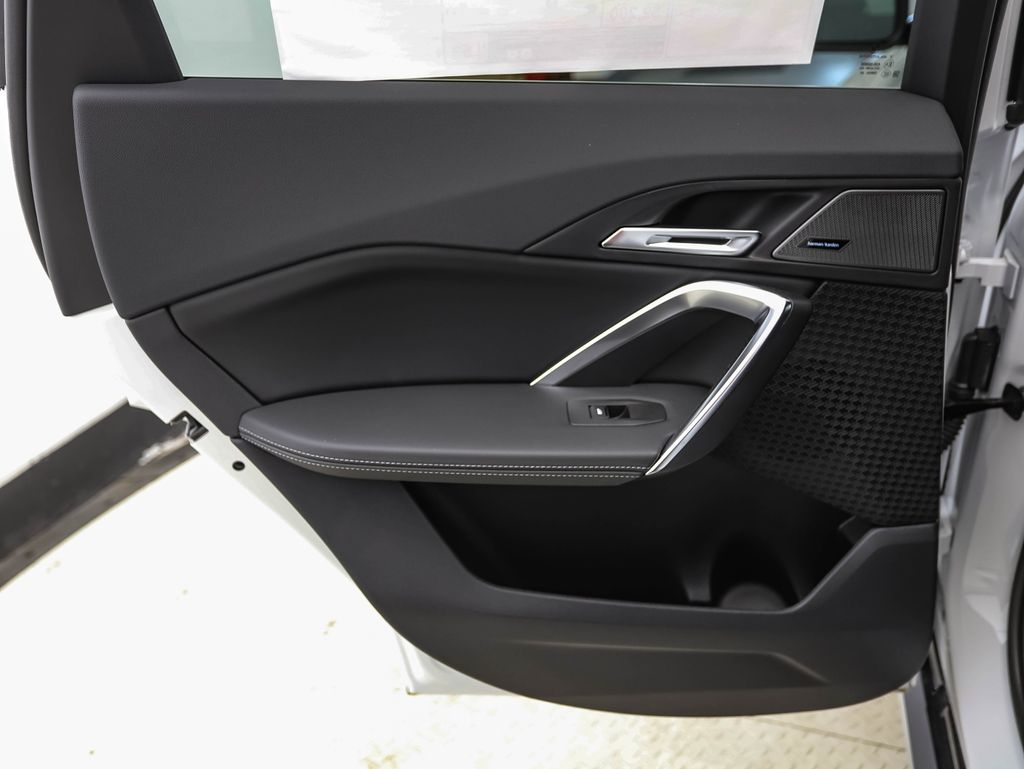 Thumbnail: 2026 BMW X1 - 20