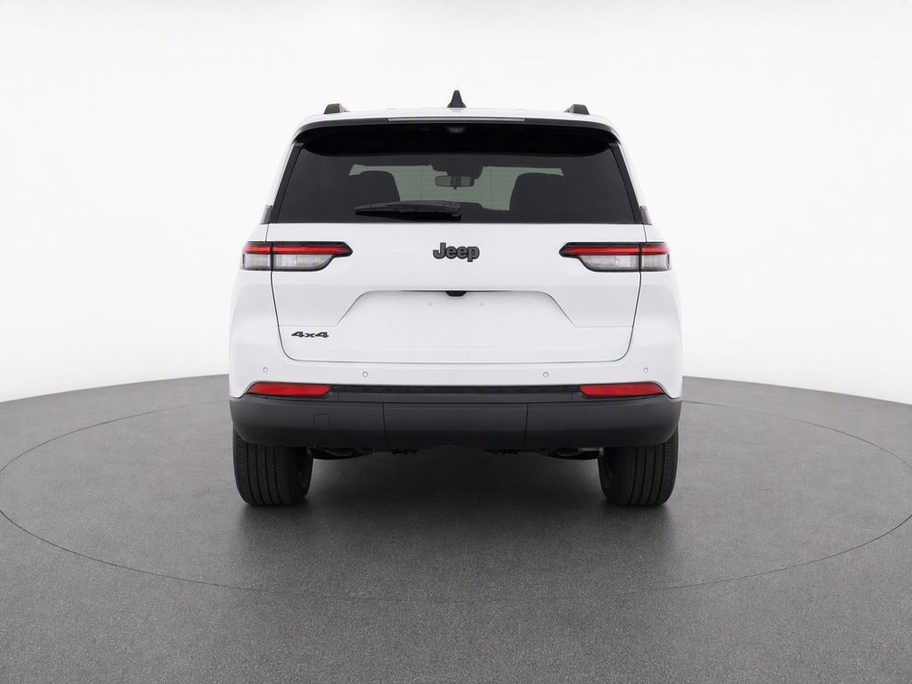 2023 Jeep Grand Cherokee L Altitude White at South Hills CDJR
