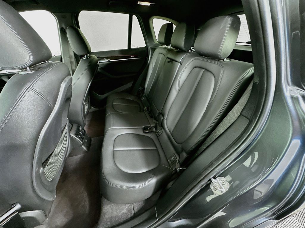 Thumbnail: 2017 BMW X1 - 25