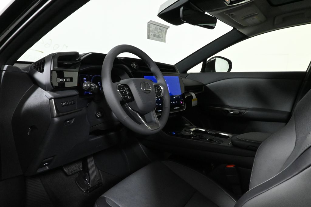2025 Lexus RZ  15