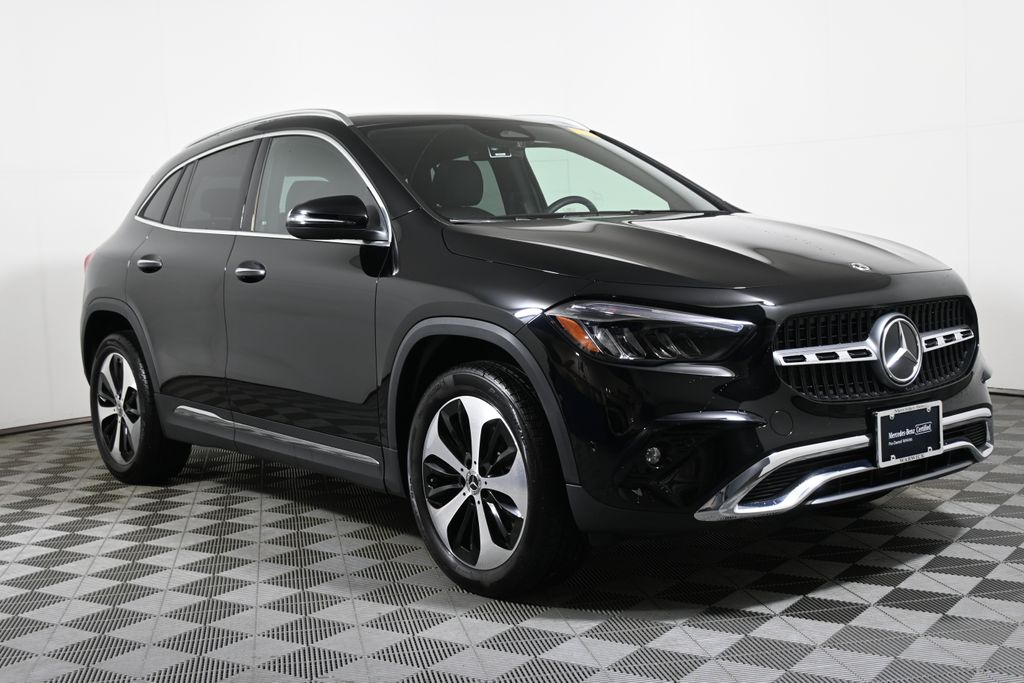 Thumbnail: 2026 Mercedes-Benz GLA - 8