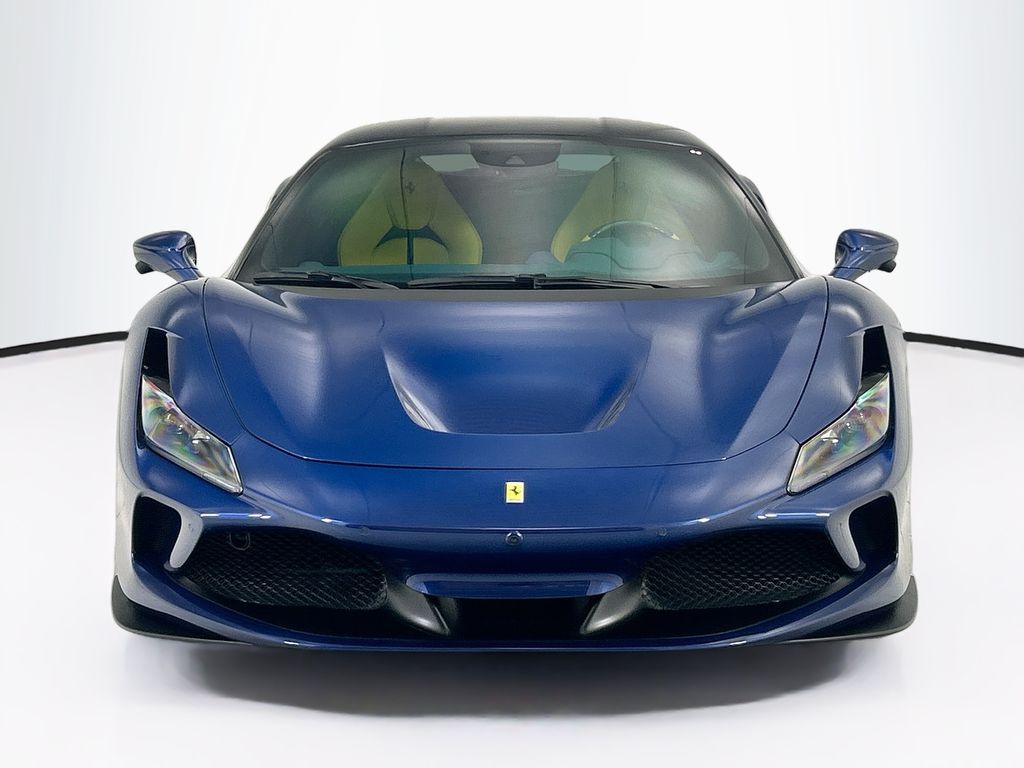 Thumbnail: 2022 Ferrari F8 - 2