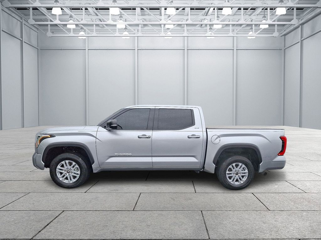 2022 Toyota Tundra SR5 7