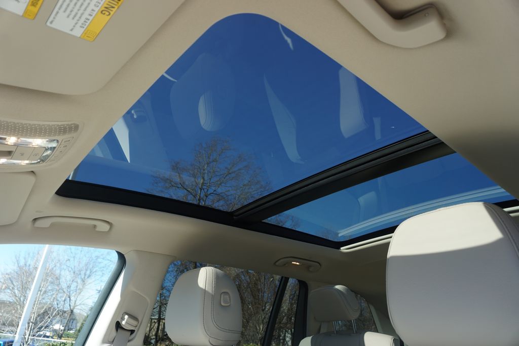 Thumbnail: 2024 Mercedes-Benz GLS - 12