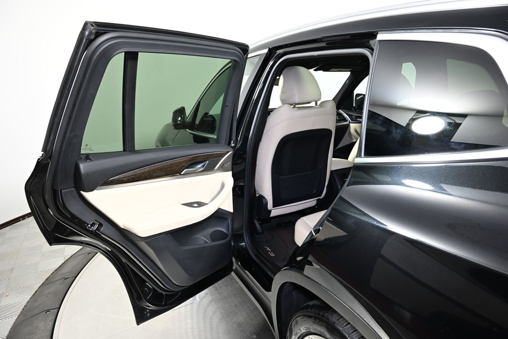 Thumbnail: 2023 BMW X3 - 23
