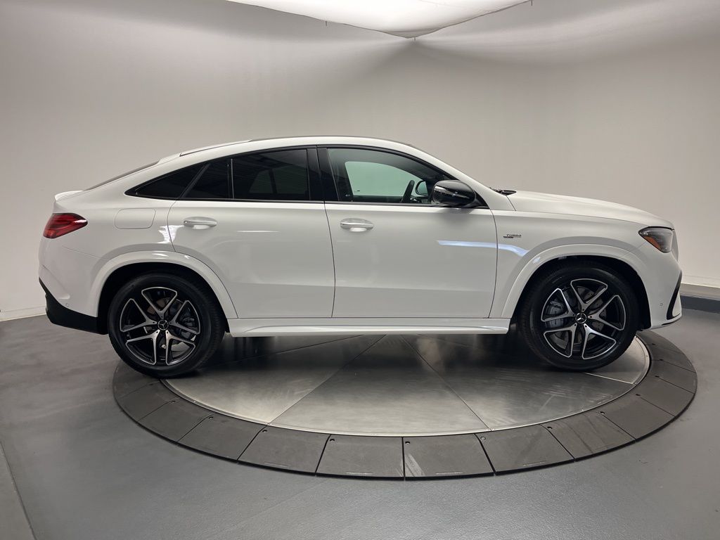 Thumbnail: 2026 Mercedes-Benz GLE - 8