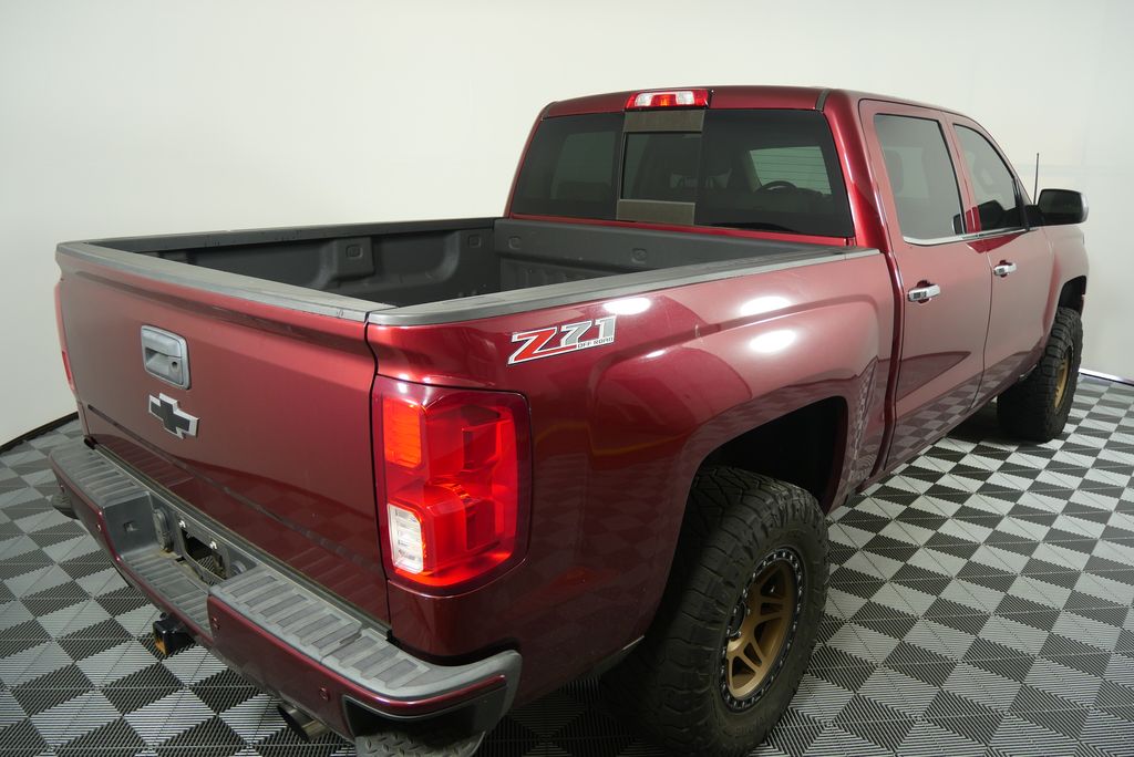 2017 Chevrolet Silverado 1500 LTZ 4