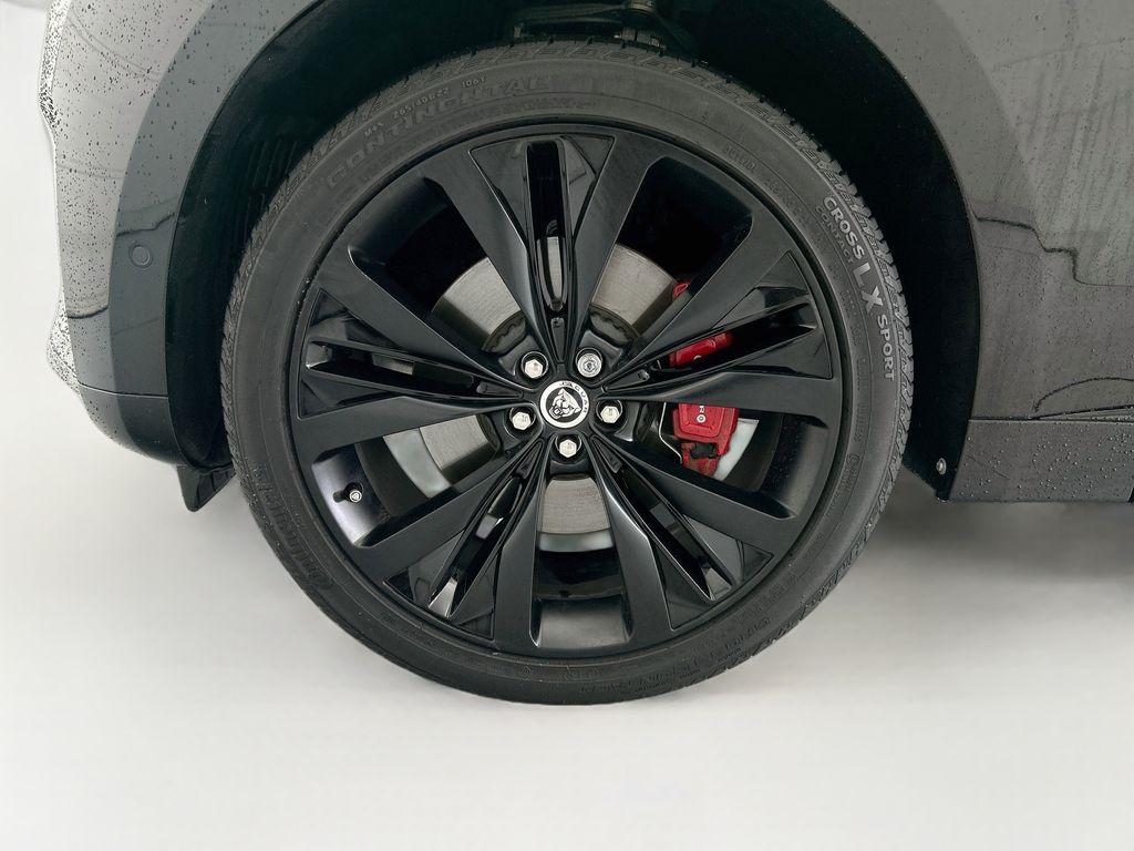 Thumbnail: 2026 Jaguar F-Pace - 28