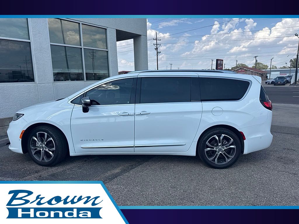 2025 Chrysler Pacifica Pinnacle - 0