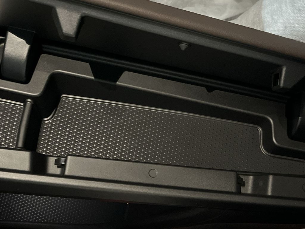 2025 BMW X1 M35i 21