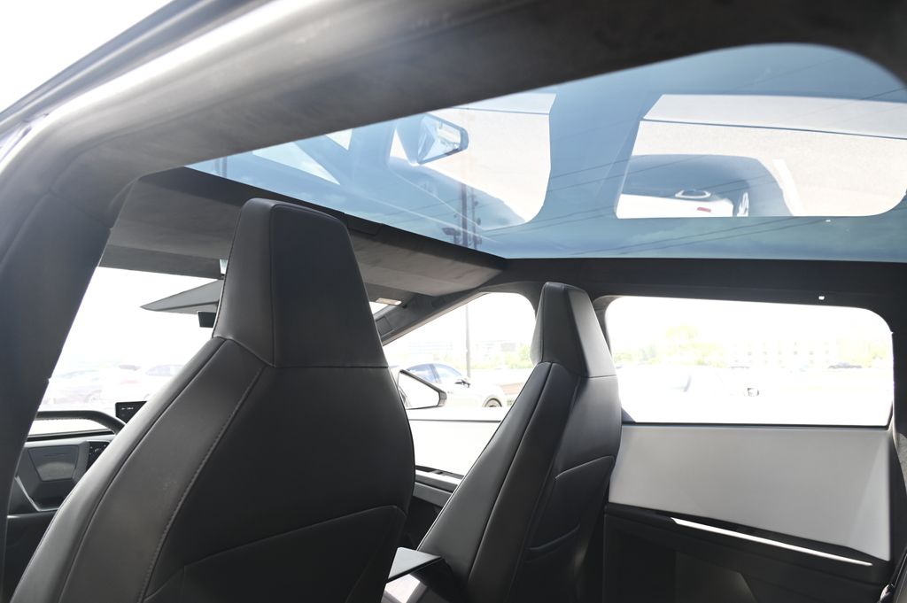 Thumbnail: 2024 Tesla Cybertruck - 26
