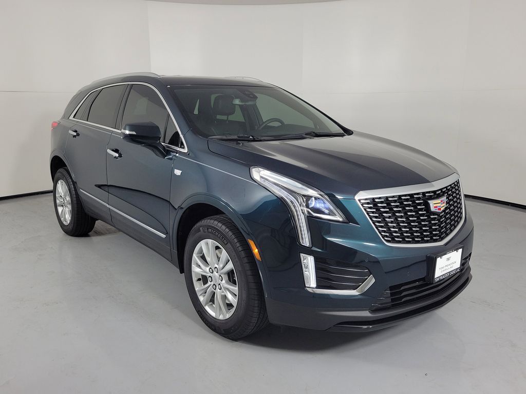 2024 Cadillac XT5 Luxury Green at Tom Peacock Cadillac
