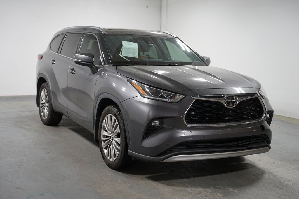 2021 Toyota Highlander Platinum 3