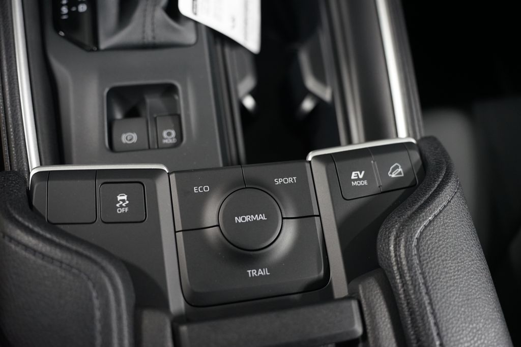 Thumbnail: 2026 Toyota Grand Highlander - 25