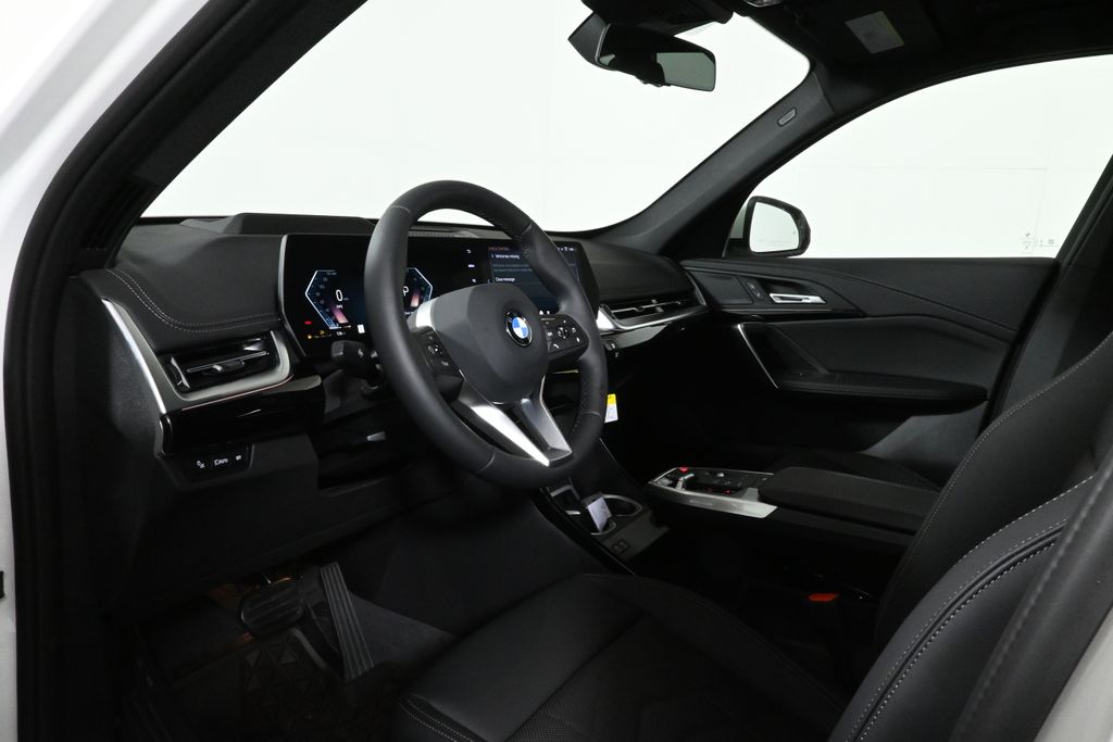 Thumbnail: 2026 BMW X1 - 15