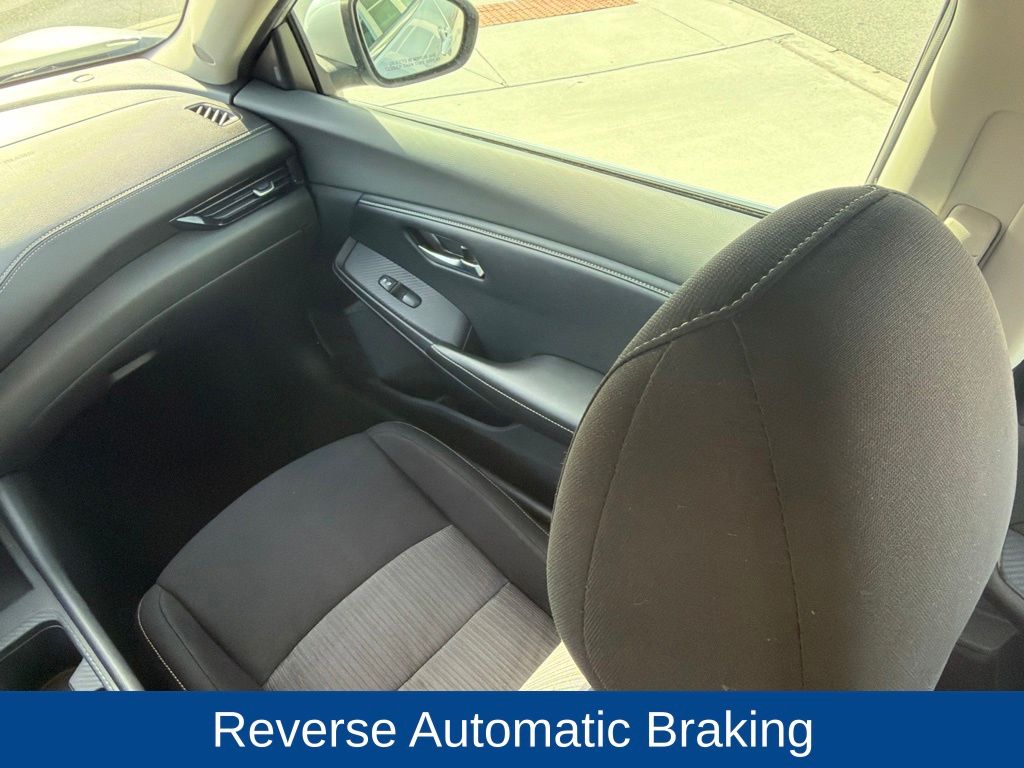 2021 Nissan Sentra SV Xtronic CVT