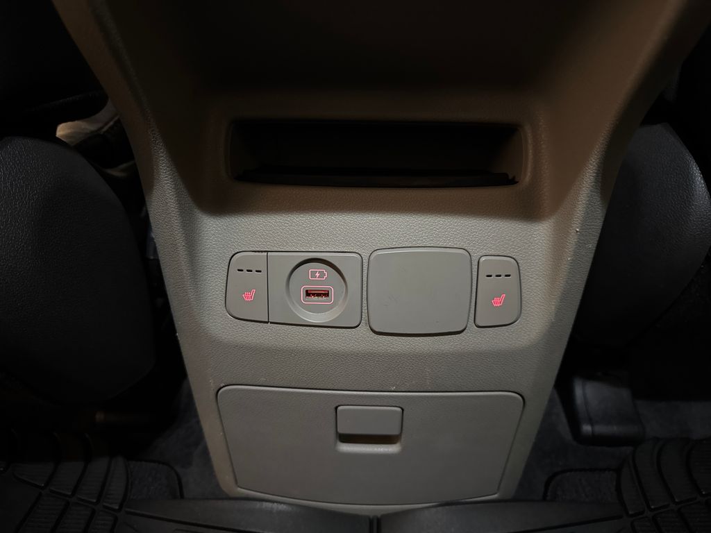 Used 2017 Silver Kia EX image 29