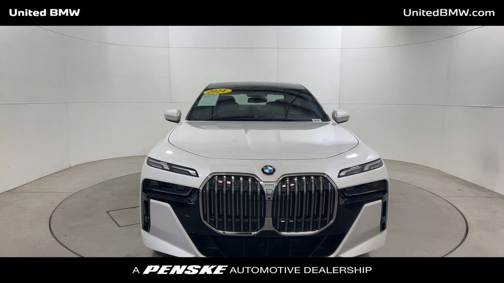 2024 BMW 7 Series 740i 3