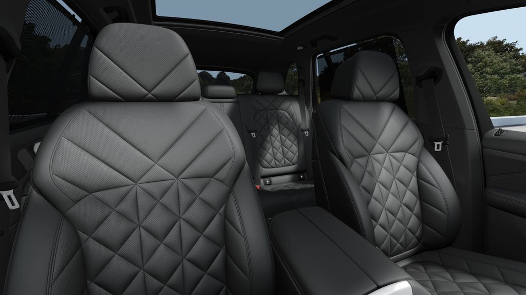 Thumbnail: 2026 BMW X5 - 11