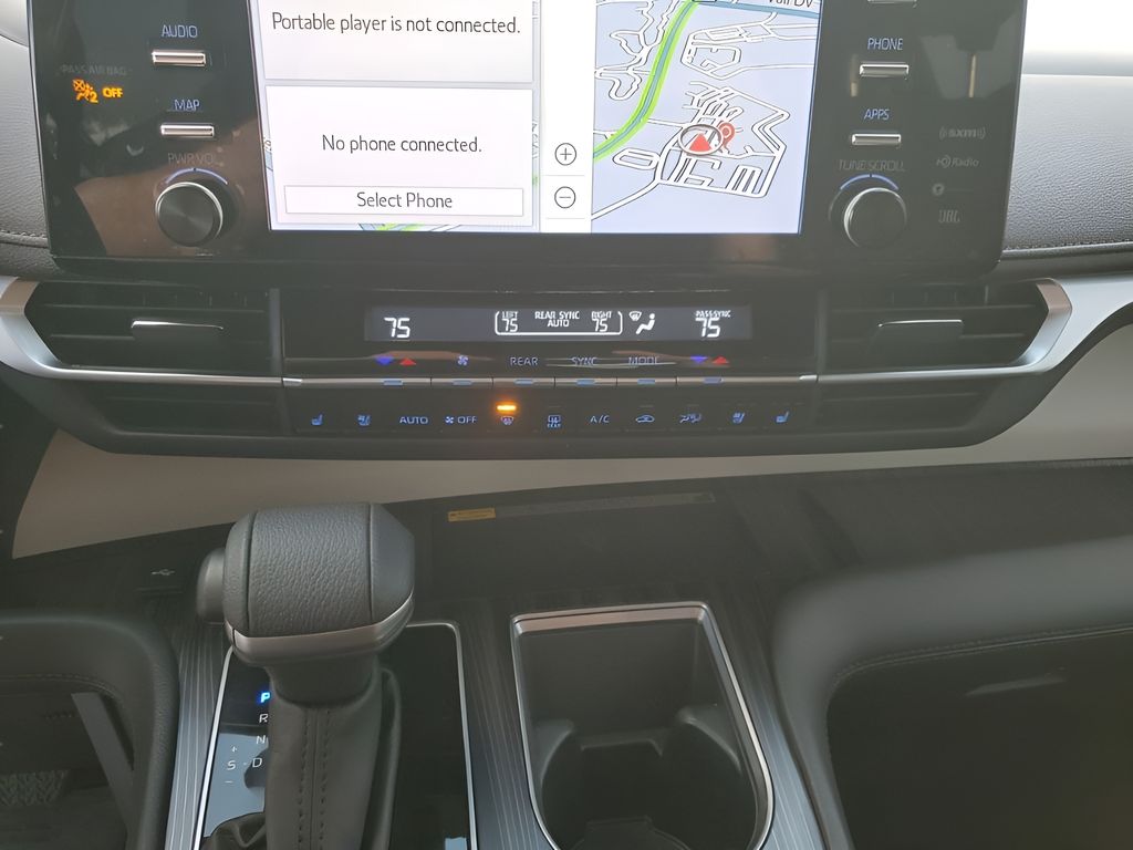 Used Car 2023 Toyota Sienna  Platinum For Sale Under $60,000 In Austin, Texas