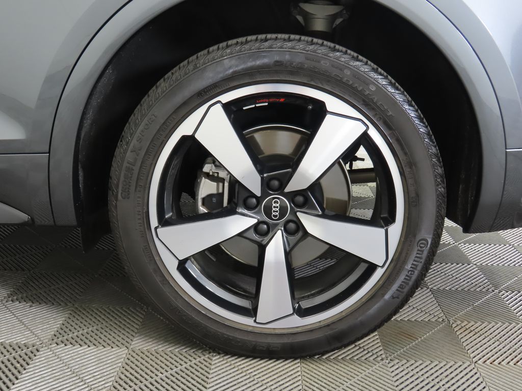 2022 Audi Q5 e Premium 31