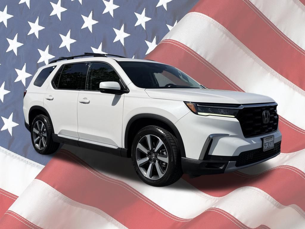 View vehicle photo 5