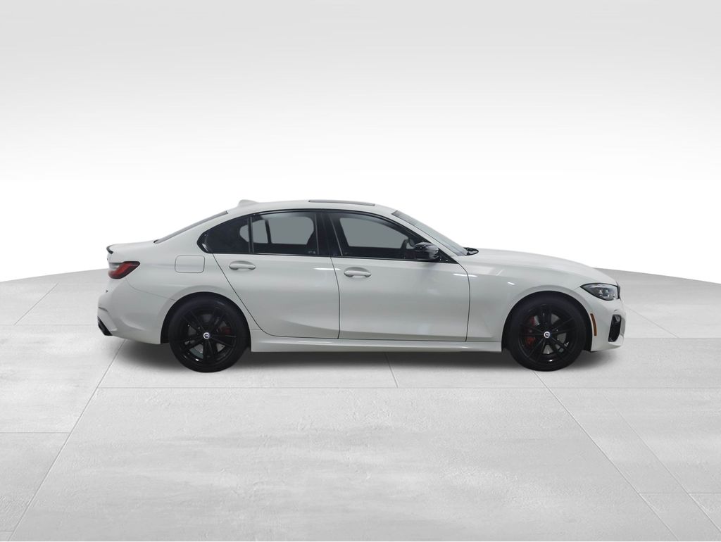 Thumbnail: 2022 BMW 3 Series - 6