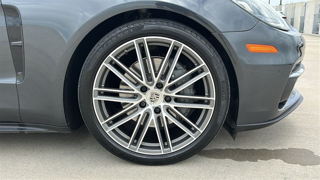 2018 Porsche Panamera 4S Grey at Ultimate Motorsports