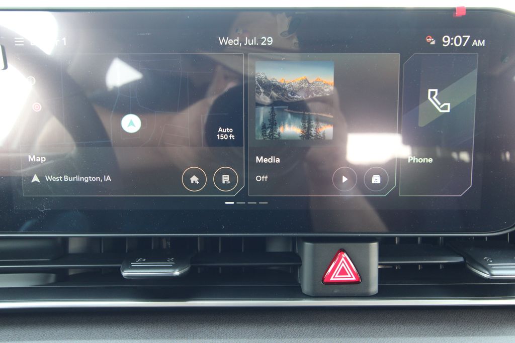 New 2027 Kia Carnival MPV Van