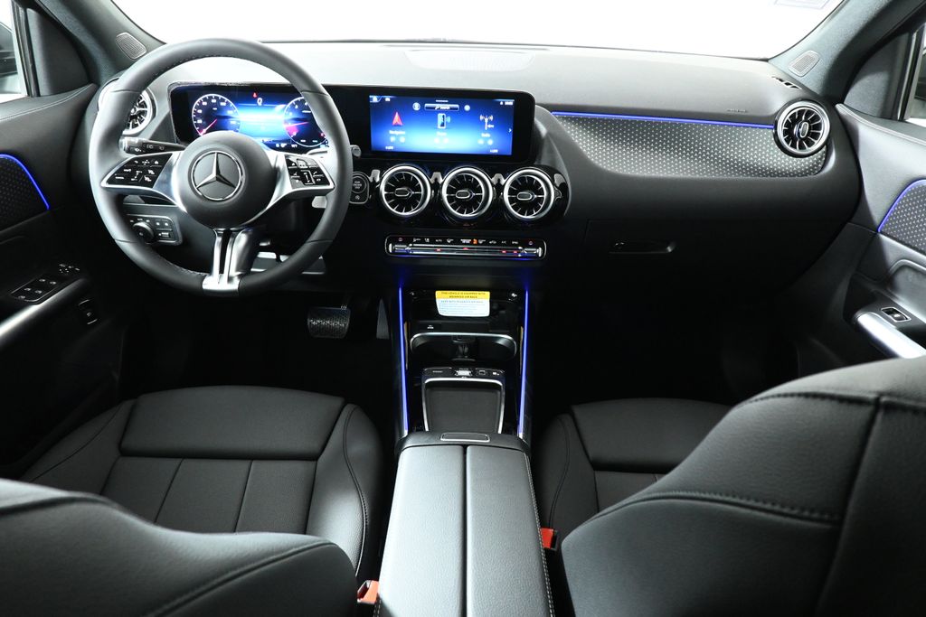 Thumbnail: 2025 Mercedes-Benz GLA - 4