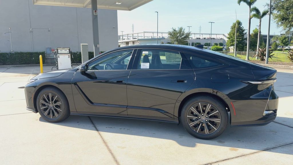 Thumbnail: 2026 Lexus ES - 6