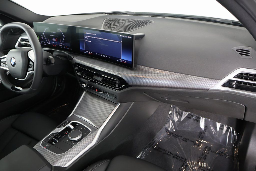 Thumbnail: 2025 BMW 3 Series - 9