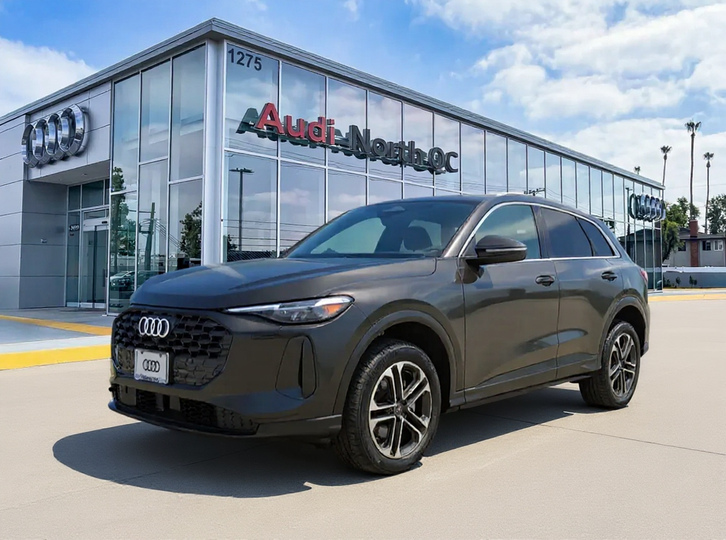 Thumbnail: 2025 Audi Q5 - 1