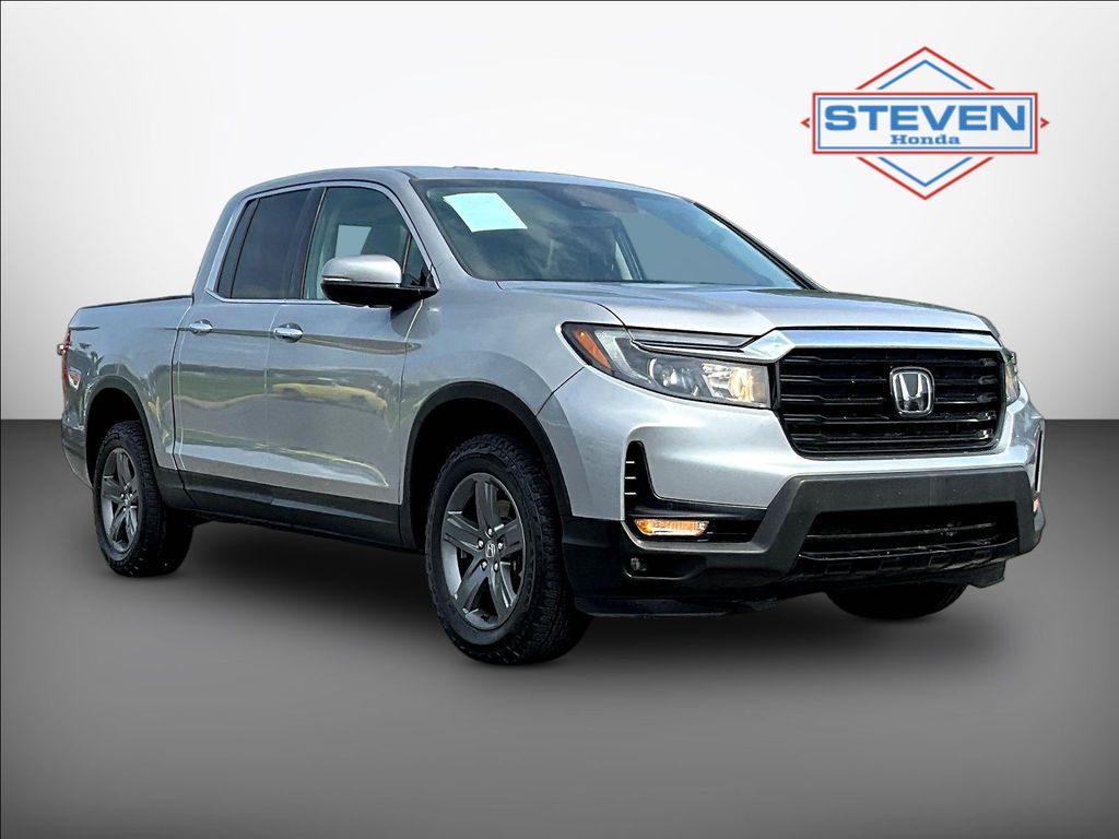 Lunar Silver Metallic 2023 Honda Ridgeline Pickup Truck All-Wheel Drive 9-Speed Automatic
