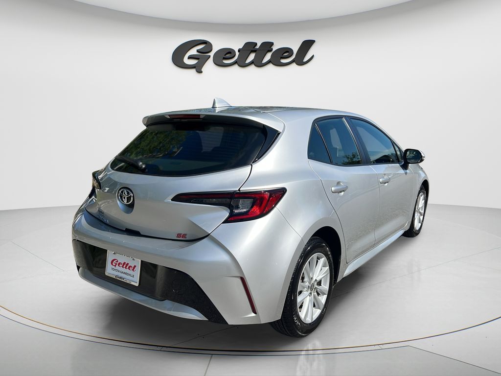Certified Used 2025 Silver Toyota SE image 5