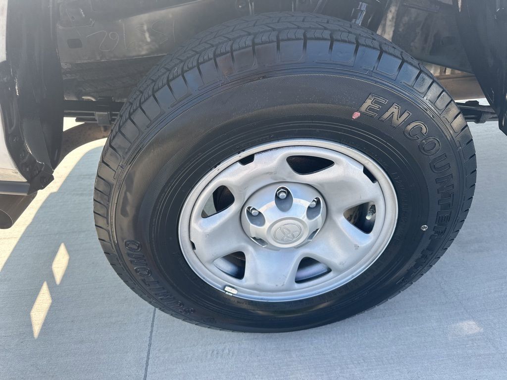 2023 Wind Chill Pearl Toyota Tacoma 2WD SR5 RWD Truck