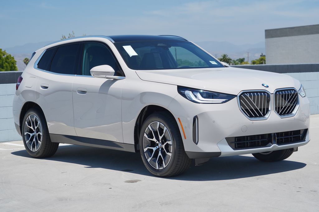 Thumbnail: 2026 BMW X3 - 3