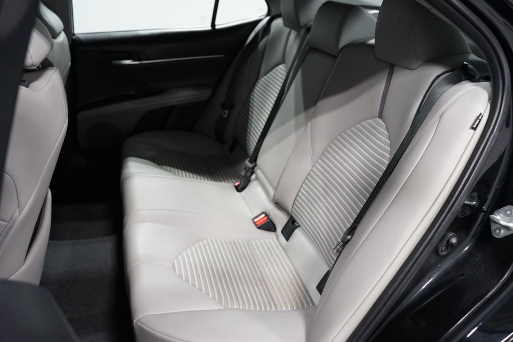 Thumbnail: 2023 Toyota Camry - 27